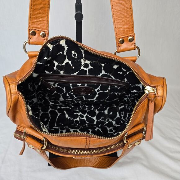 Gianni Bini Leather Shoulder Bag Chestnut - Cognac Brown - Picture 5 of 16